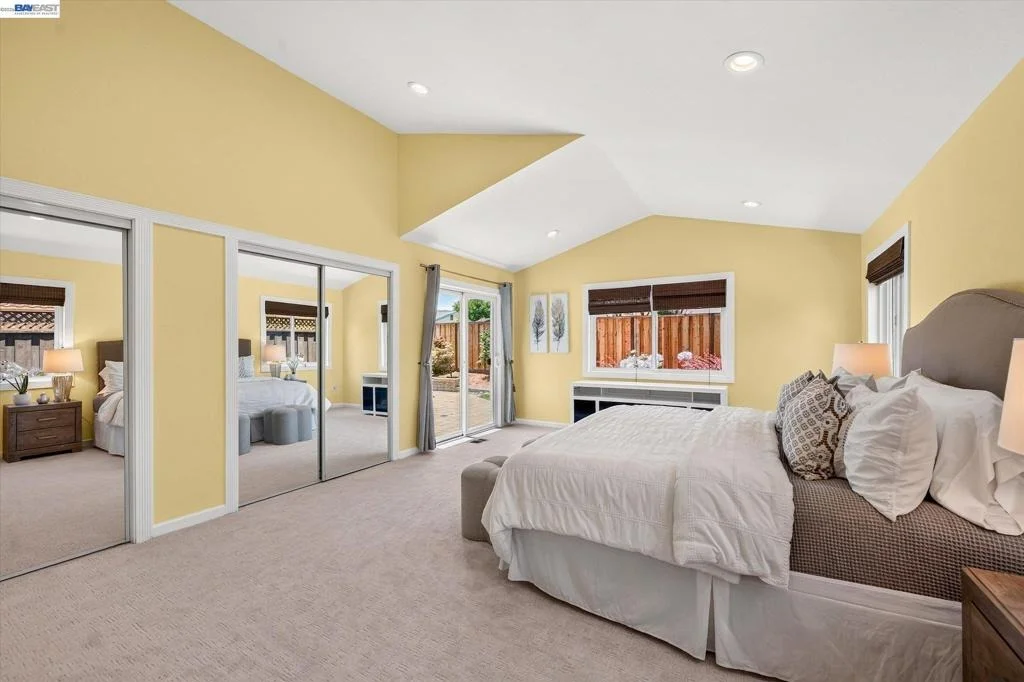 Photo of 2358 Crestline Rd