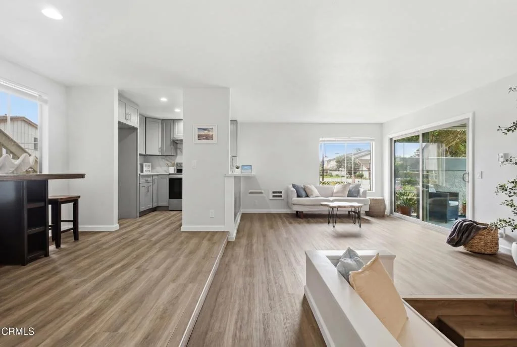 Photo of 3107 Harbor Boulevard