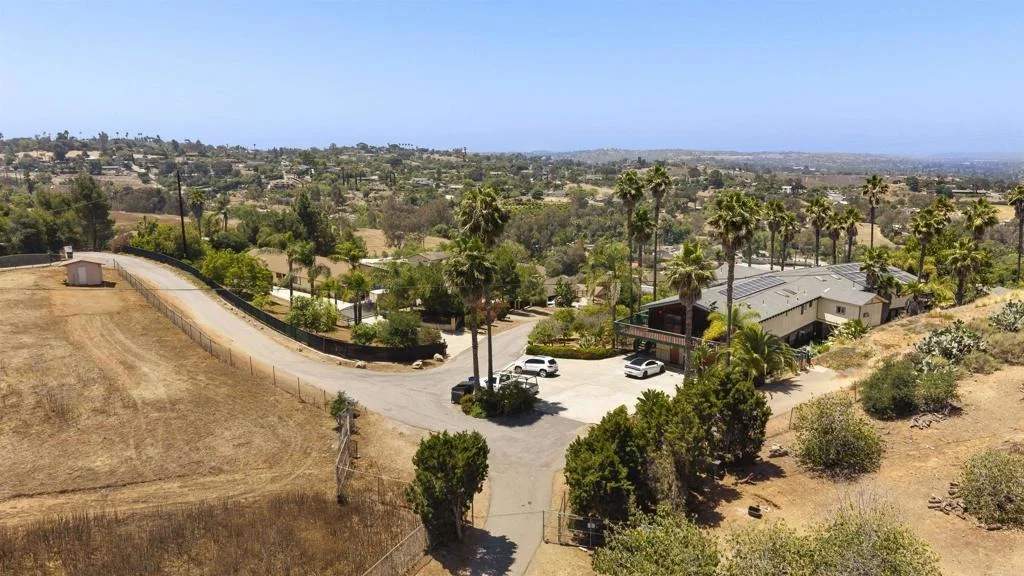 Photo of 1140 Evergreen Lane