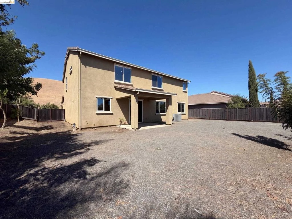 Photo of 2359 Hancock Dr