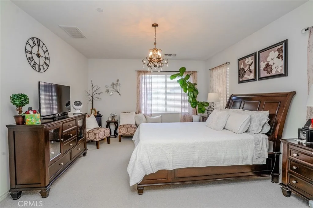 Photo of 14664 Marist
