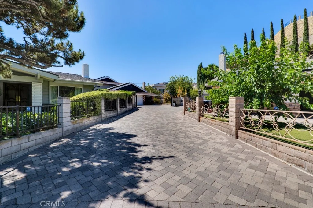 Photo of 3003 Mesa Verde Drive