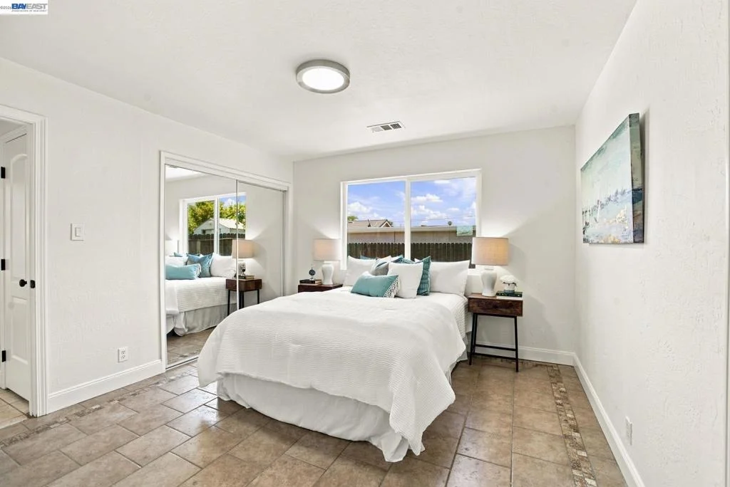 Photo of 54 LAKEVIEW DRIVE