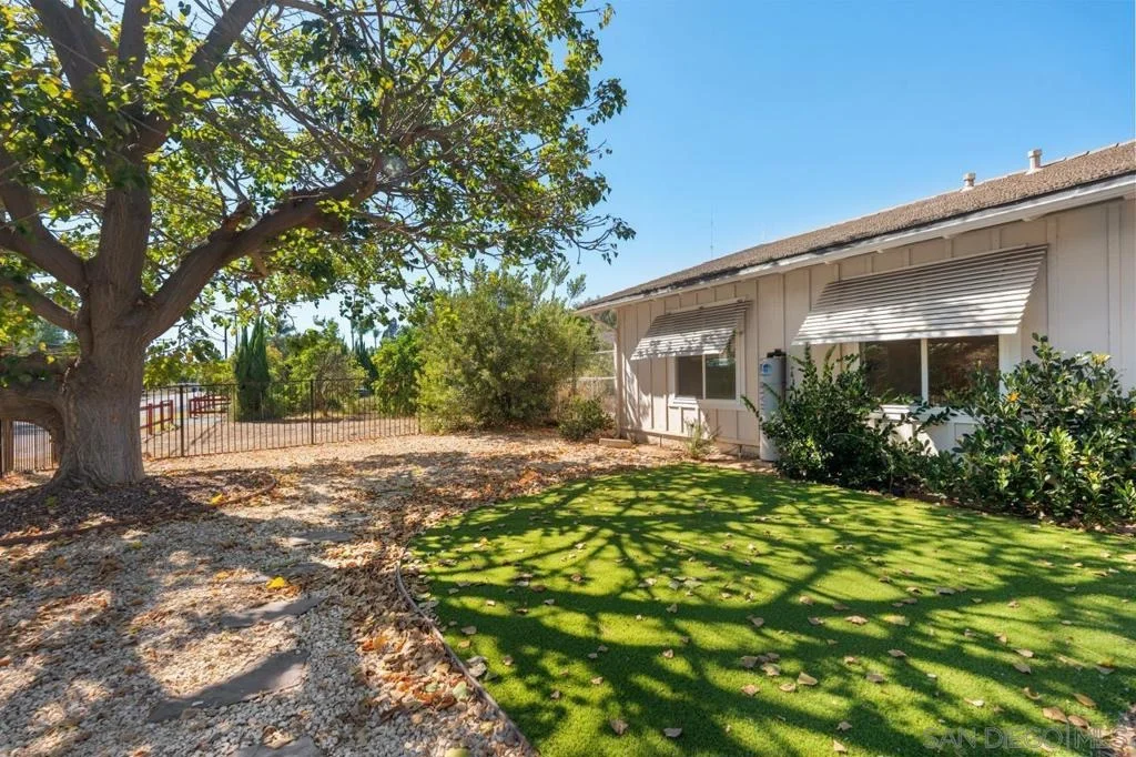 Photo of 1242 Hillcrest Lane