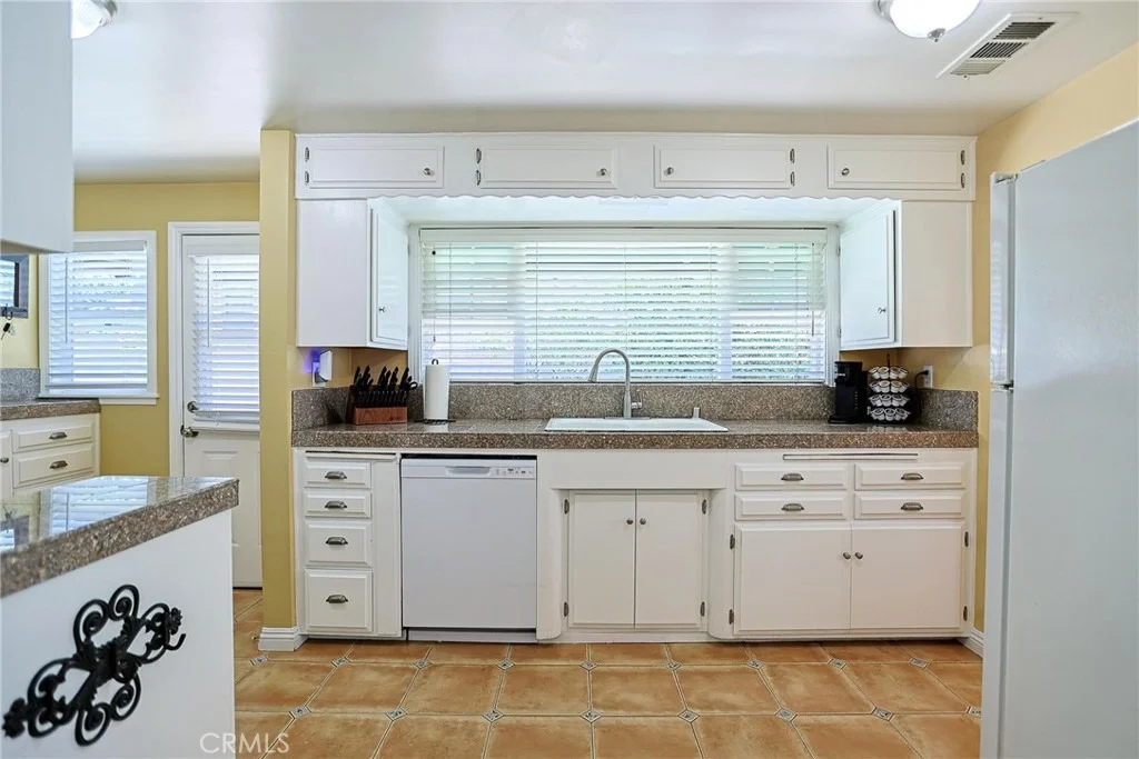 Photo of 12417 Rose Drive