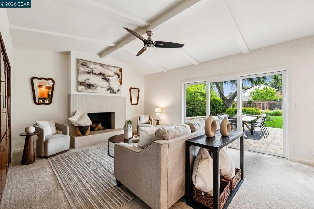 Photo of 1544 Saint Helena Drive