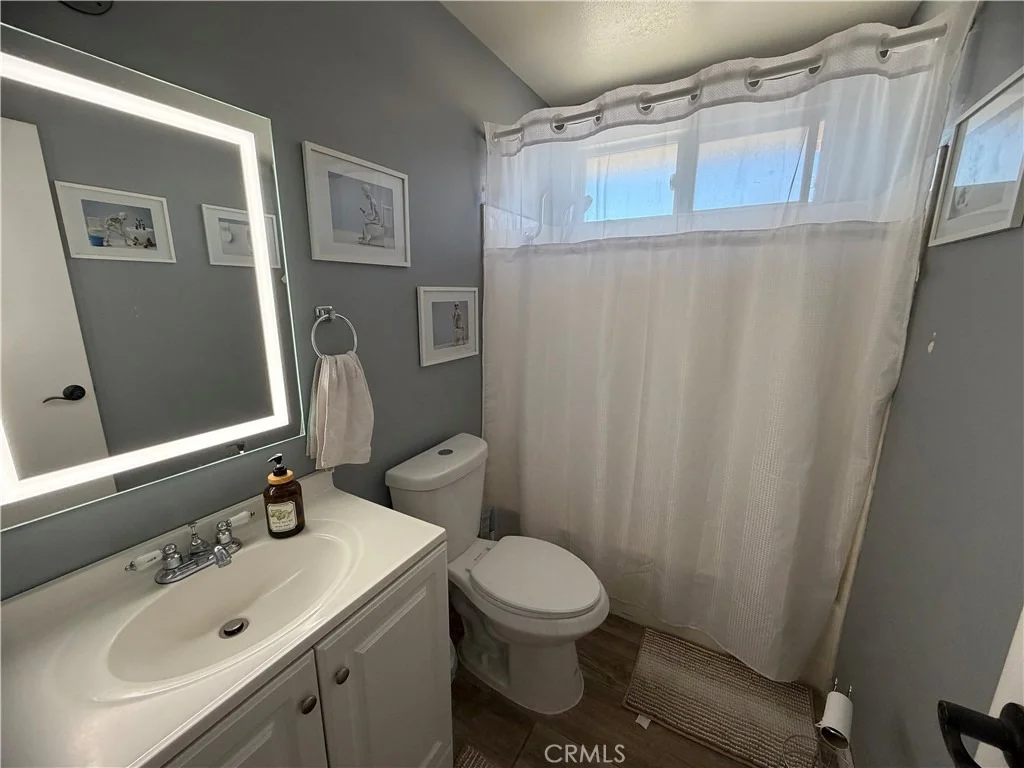 Photo of 404 Fenmore Drive