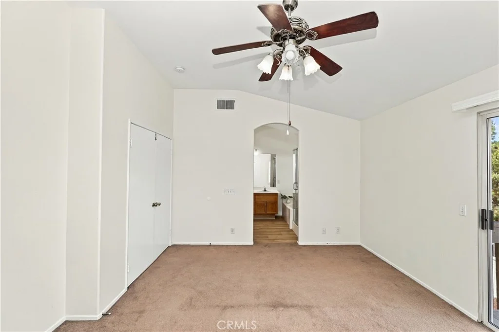 Photo of 8850 Flintridge