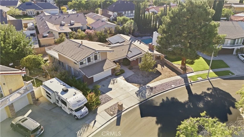 Photo of 450 Fairway Drive