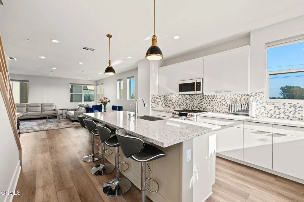 Photo of 1068 Canal Street
