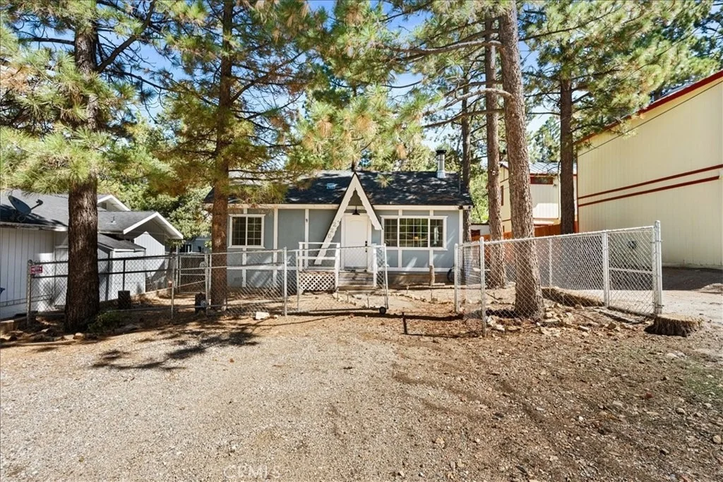 Photo of 225 Sunset