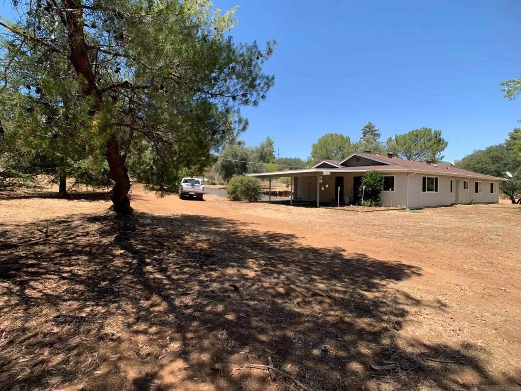 Photo of 23453 JAPATUL VALLEY RD
