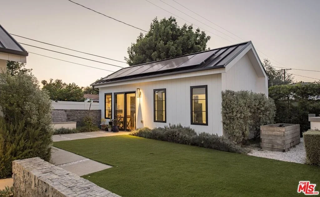 Photo of 231 S Orchard Drive