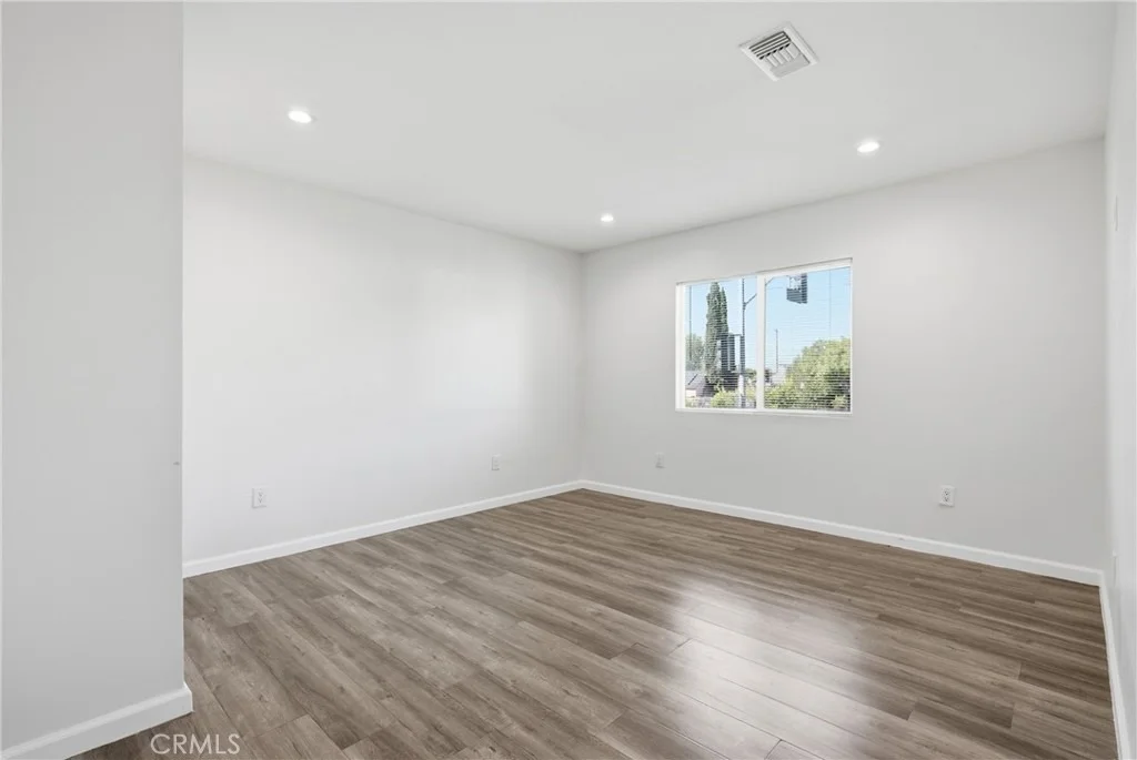 Photo of 8302 Webb
