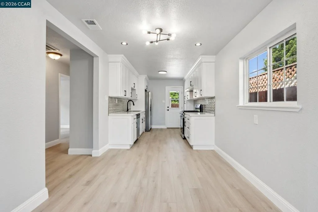 Photo of 105 Phelan Ave