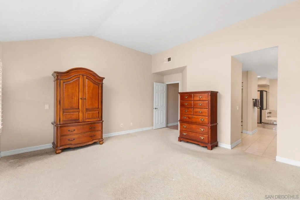Photo of 2087 Balboa Cir.