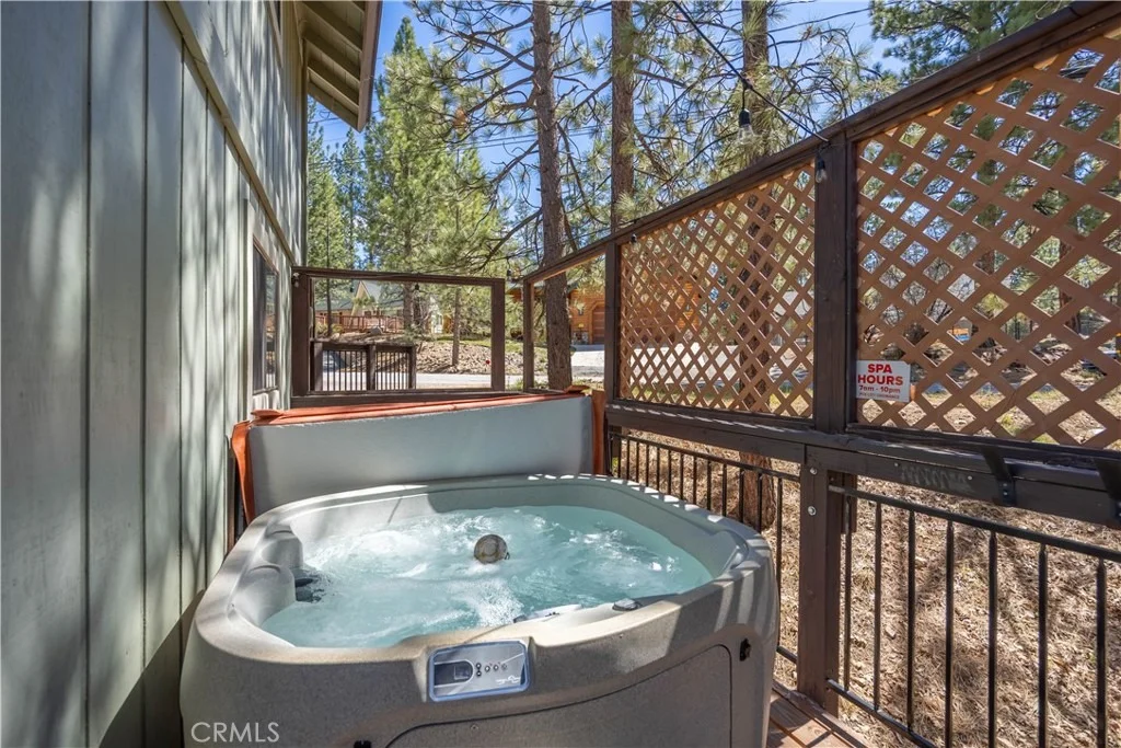 Photo of 42672 Juniper Drive