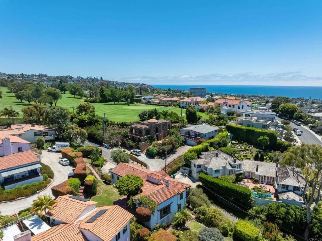 Photo of 1406 La Jolla Knoll