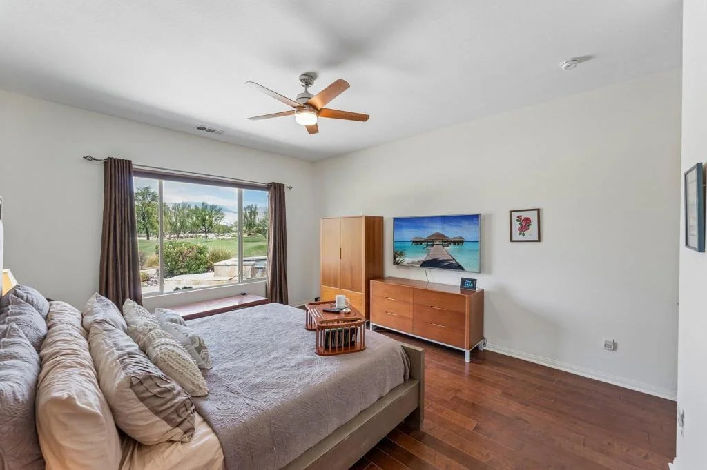 Photo of 81216 Avenida Colonias
