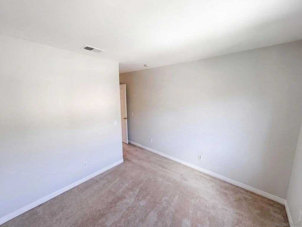Photo of 595 Dundee