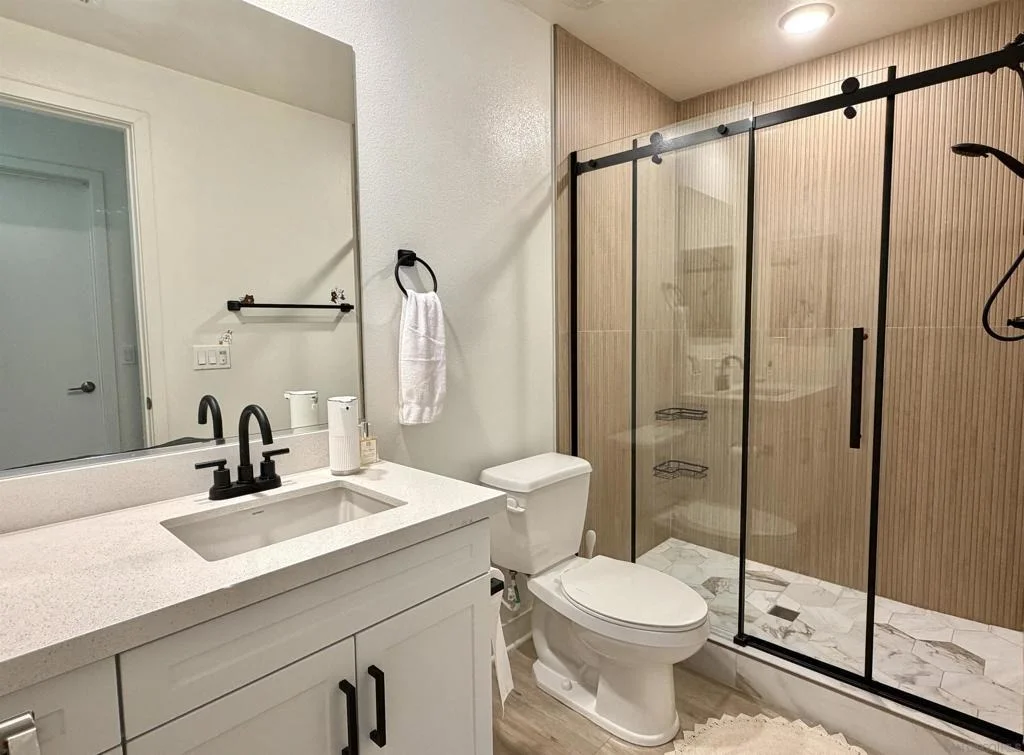 Photo of 8866 Weston