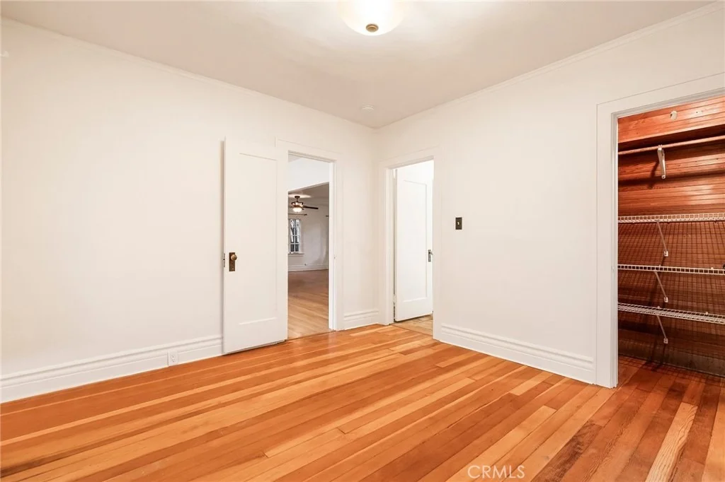Photo of 667 E 8th Street