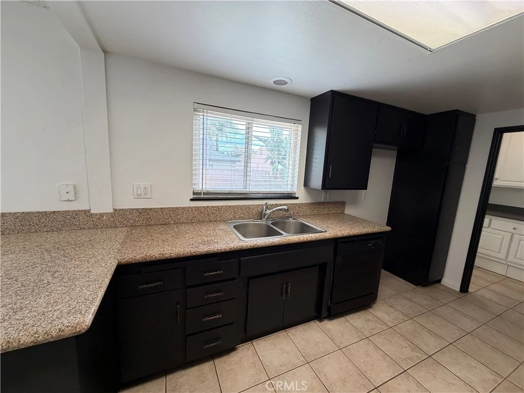 Photo of 5221 Dresden Place