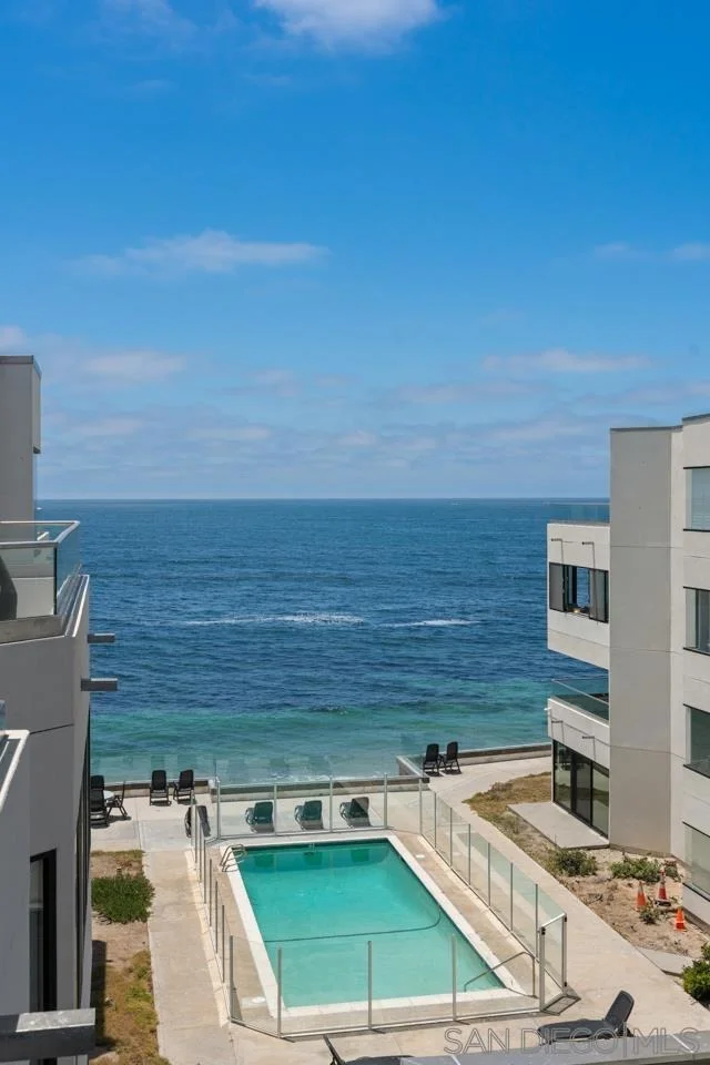 Photo of Unit 405 at 100 Coast