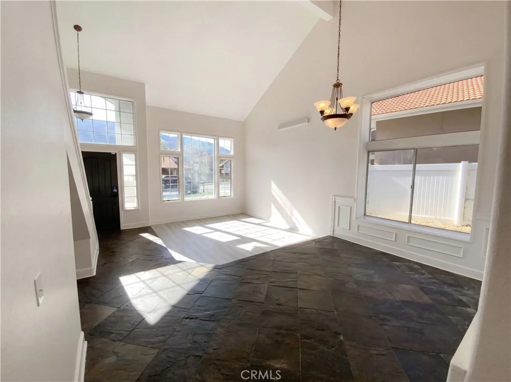 Photo of 3303 Deaver