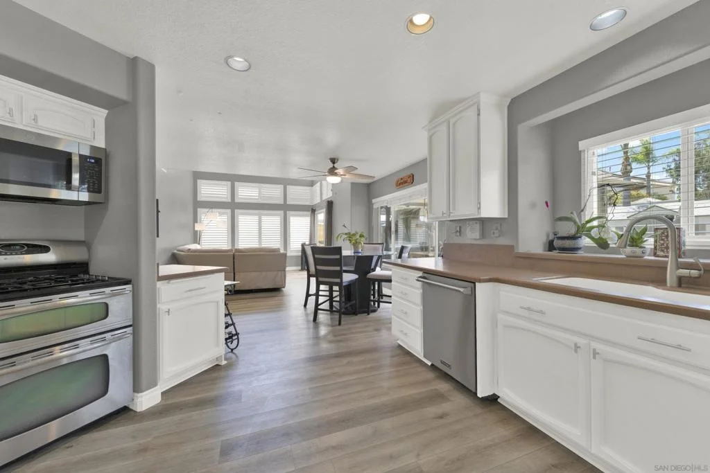 Photo of 1371 Westminster Pl