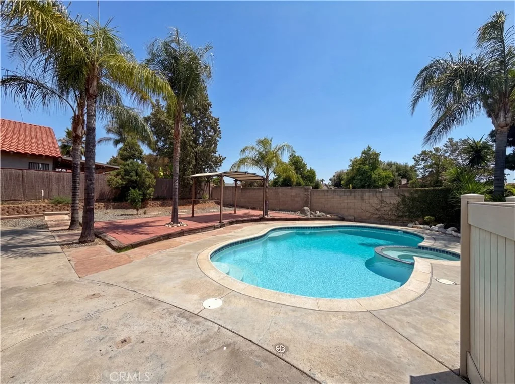 Photo of 39676 Ridgedale Drive