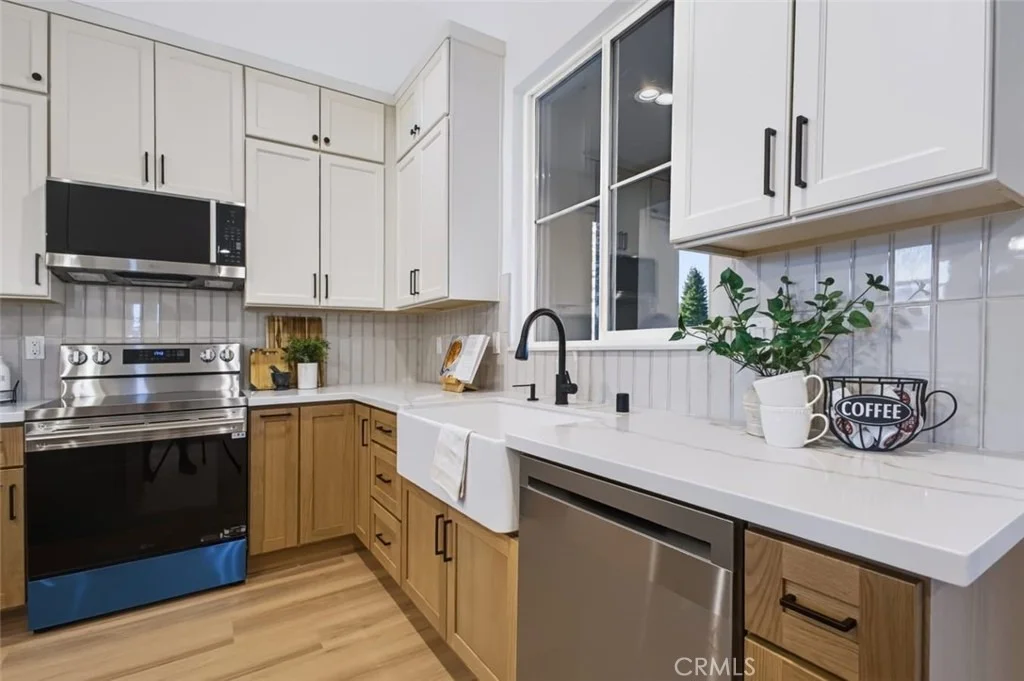 Photo of 1413 W Dottie Lane