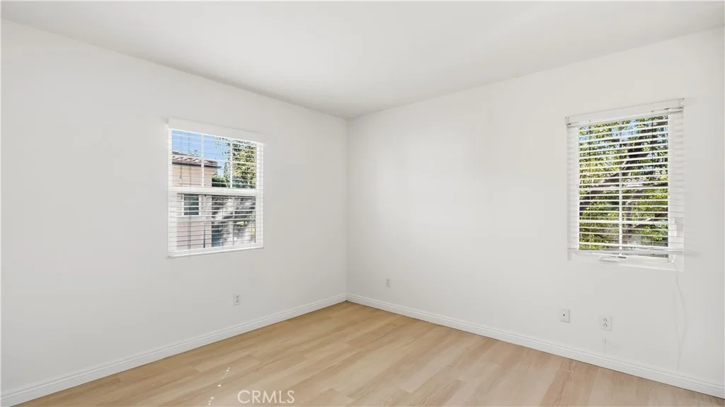 Photo of 87 Canal