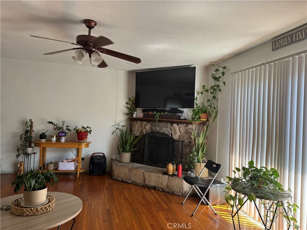 Photo of 6170 Downey Avenue