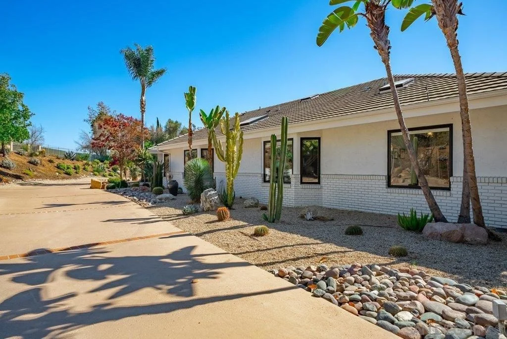 Photo of 33 Gateview