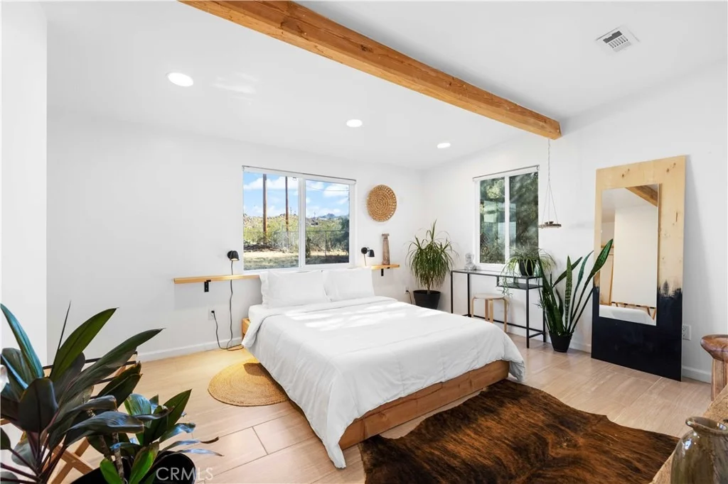Photo of 61879 Valley View Circle