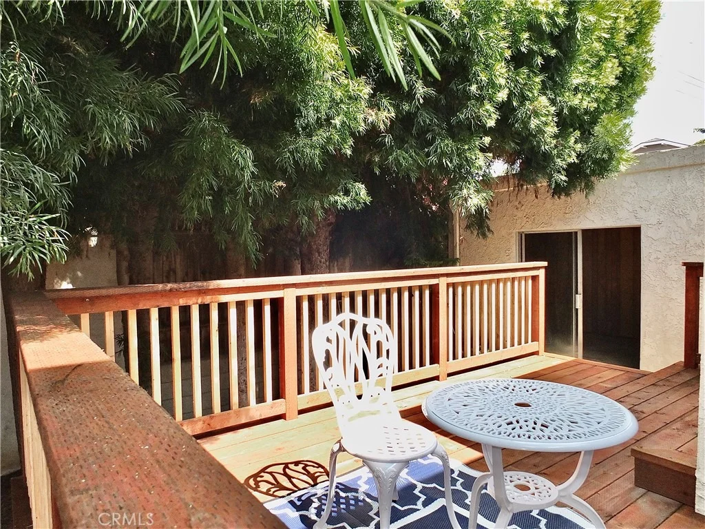 Photo of 336 Eliot Lane