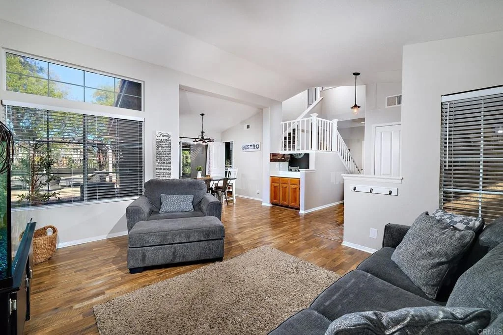 Photo of 39593 Willowbend Drive