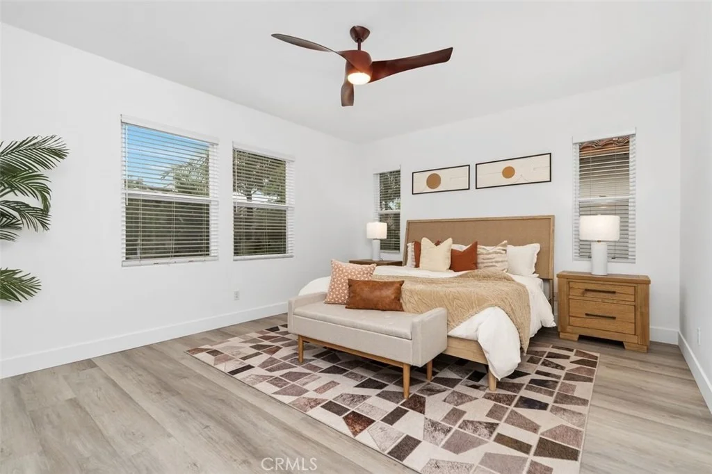 Photo of 31 Dinuba