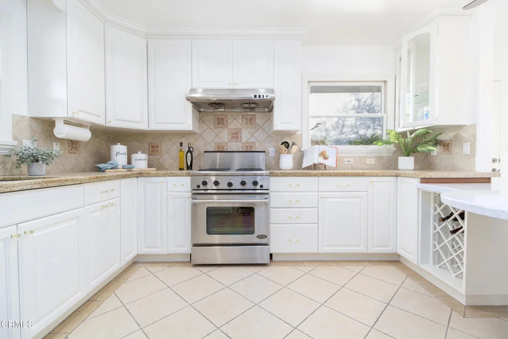 Photo of 2810 Devonport Road