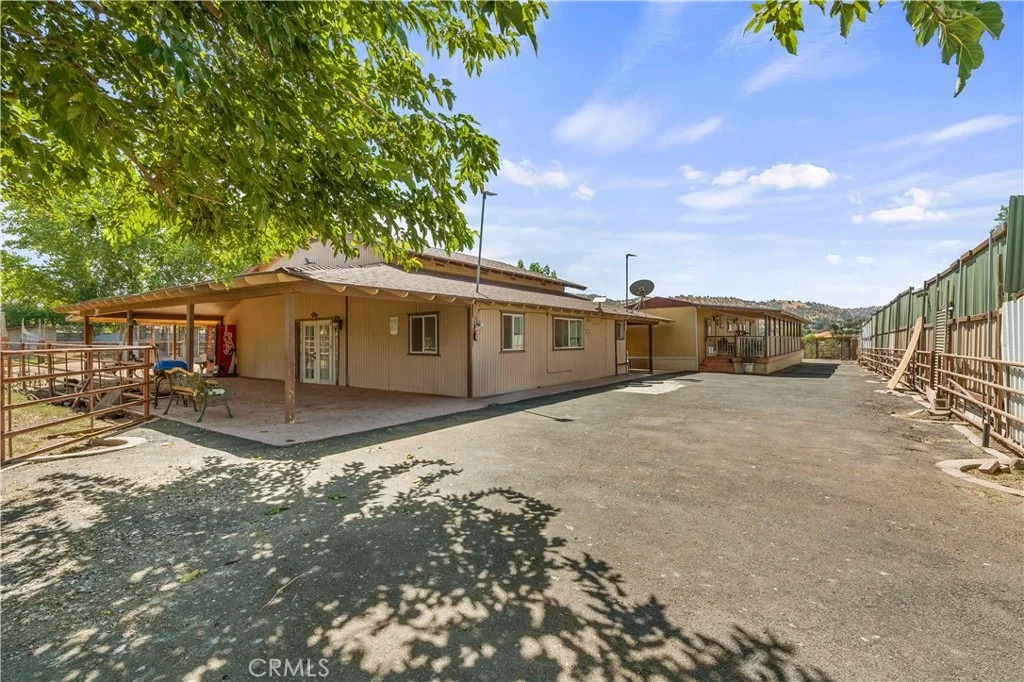 Photo of 32623 Highway 190
