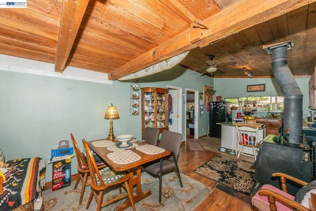 Photo of 891 Salt Flat Rd