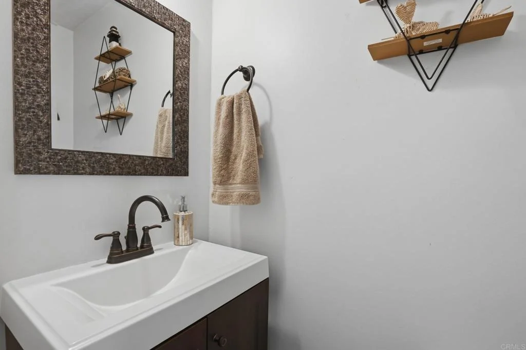 Photo of 3267 Avenida De Loyola