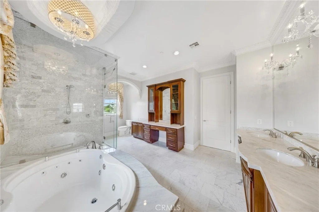 Photo of 2041 S 6th