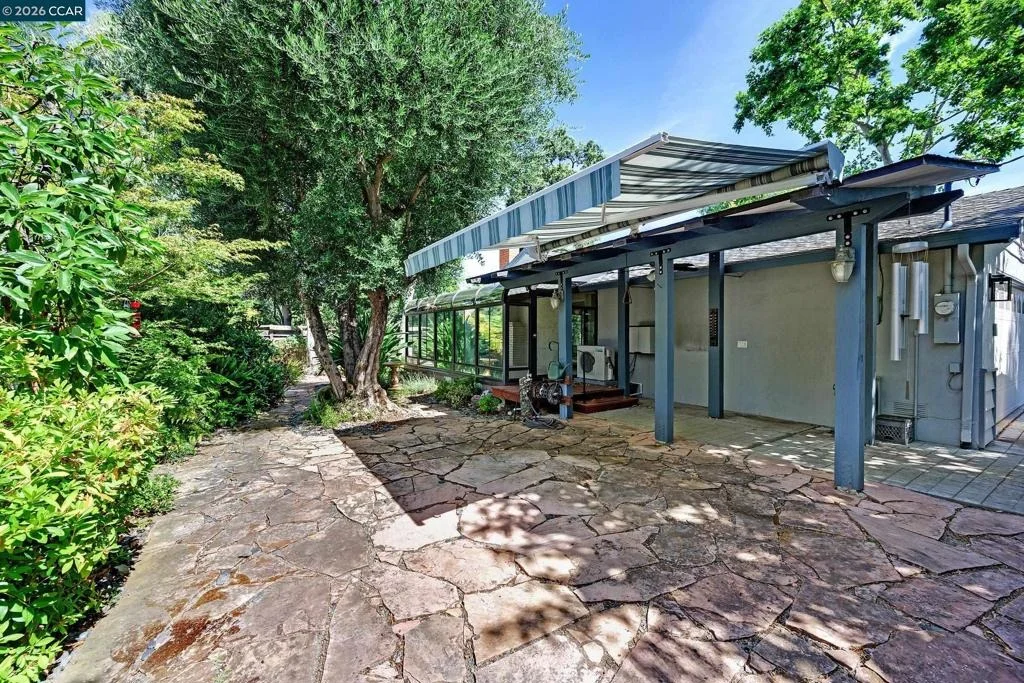 Photo of 5230 Concord Blvd