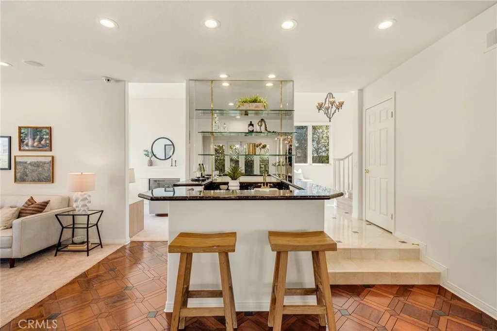 Photo of 6461 Morningside Drive