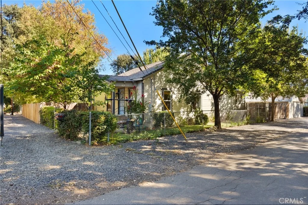 Photo of 1335 Martin St