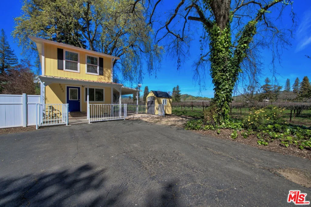 Photo of 5066 Clayton Road