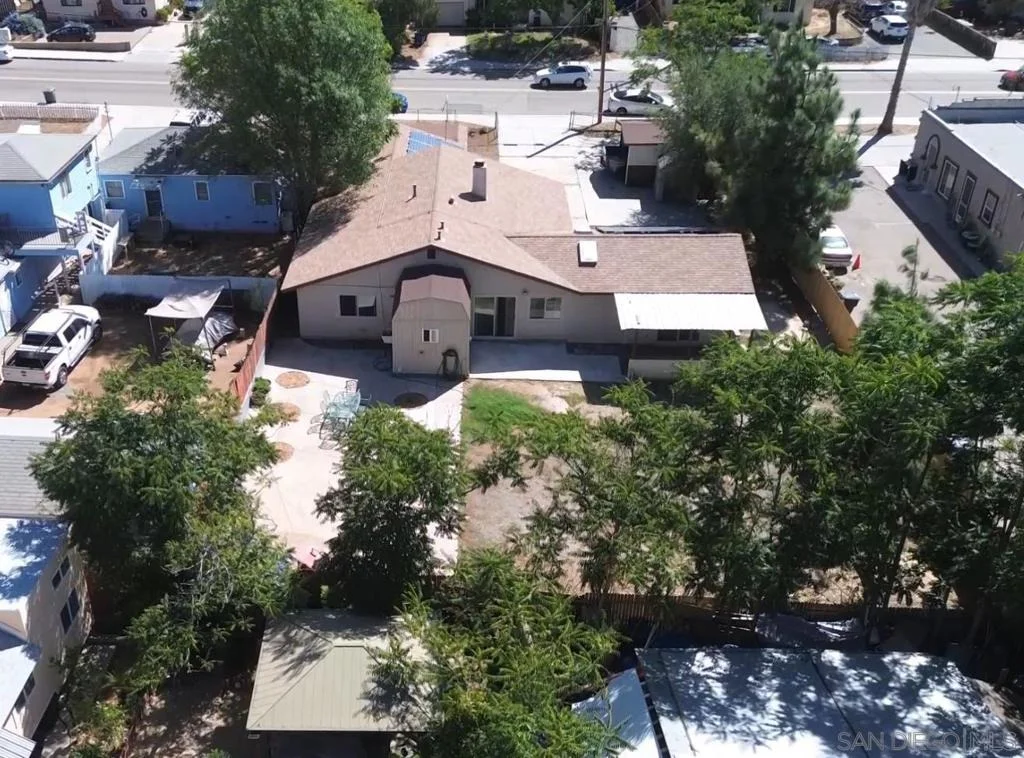 Photo of 12706 Julian Ave