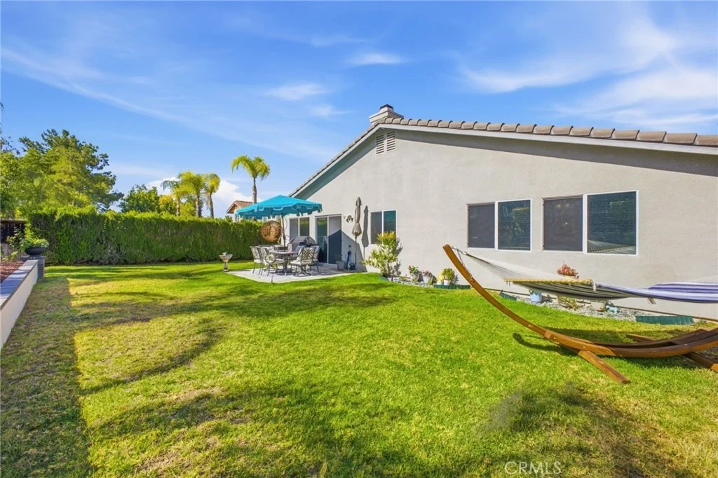 Photo of 3966 Bennett
